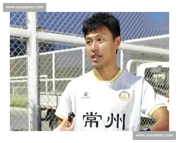 董路自荐执教苏超常州队并观战南京战，坦言 “不做主帅但愿助力”